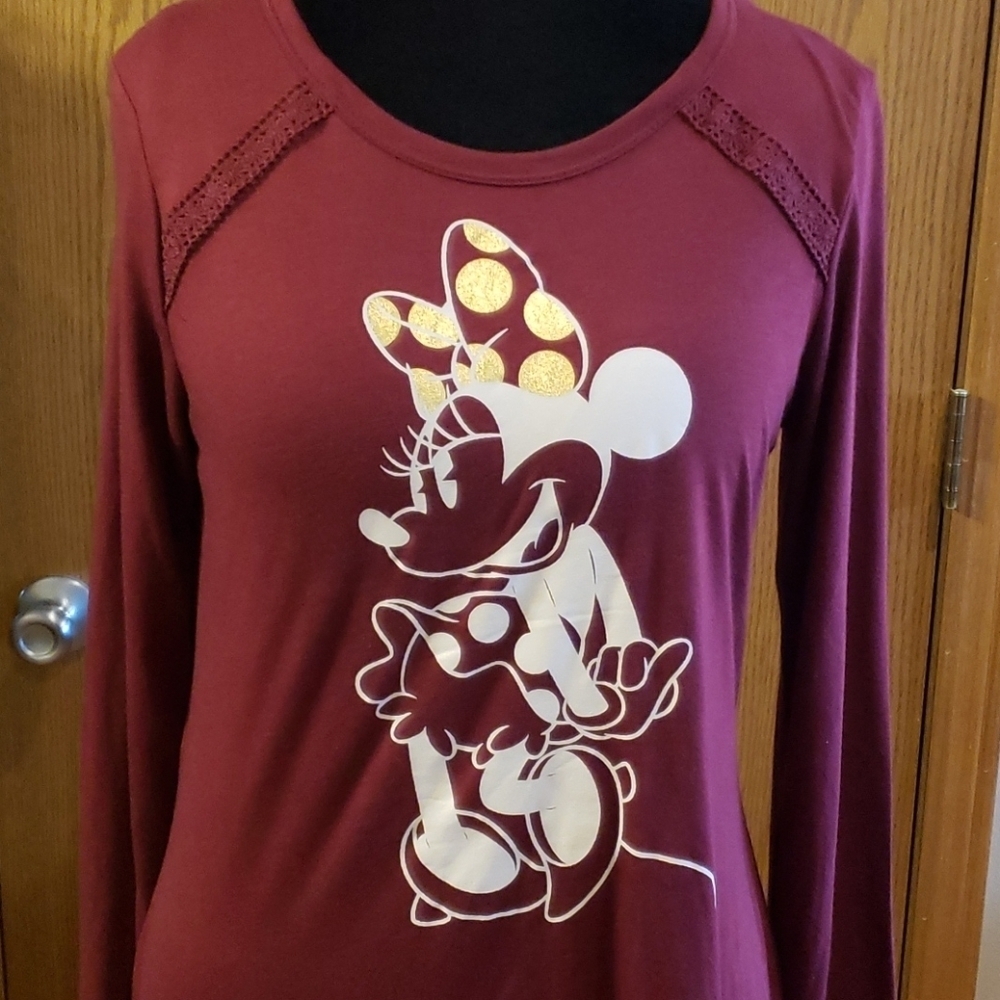 Disney minnie mouse long sleeve keyhole back top